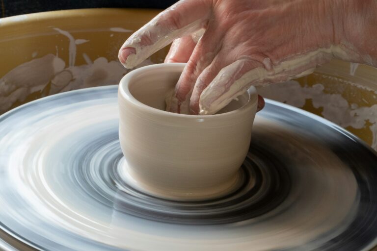 How to Pick the Best Pottery Wheel