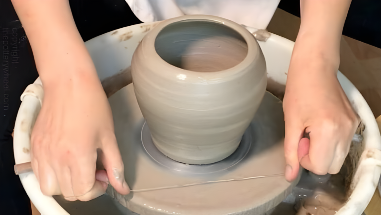 The Right Way to Take Pots Off the Wheel